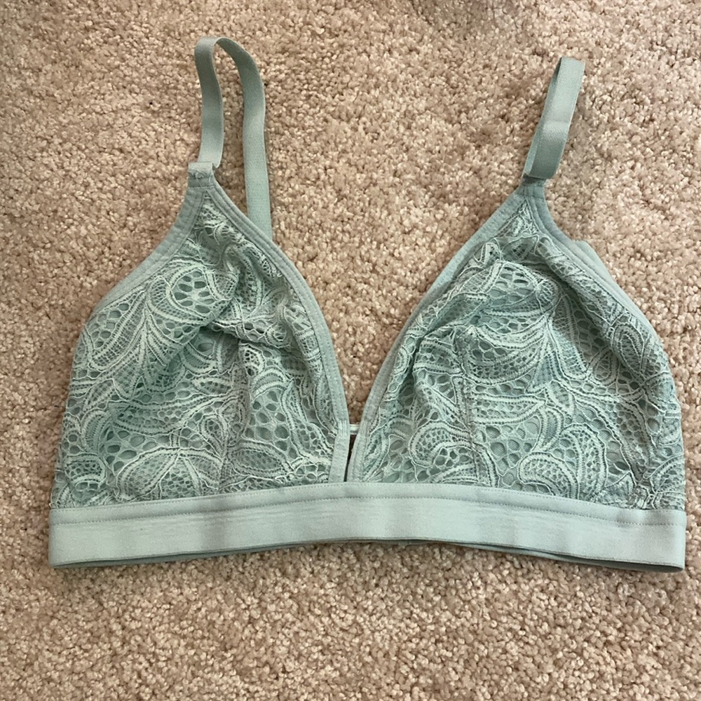 Lively Palm Lace Busty Bralette in Size 1 Seafoam green